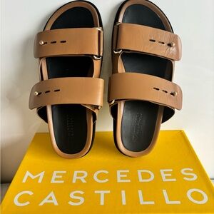 Mercedes castillo sandals slides beige 7,5